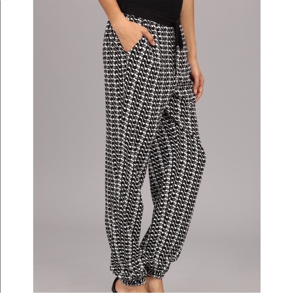ELEPHANT JOGGER PANTS 🐘 Two by Vince Camuto small